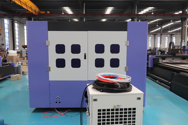 Industrial Laser Table - Industrial 4kw Metal Enclosed Fiber Laser