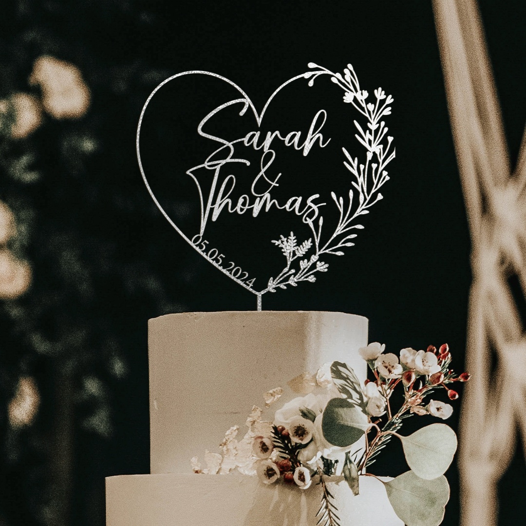 Gold Cake Topper with Heart, H - Industrial Laser Power avaliação e preço